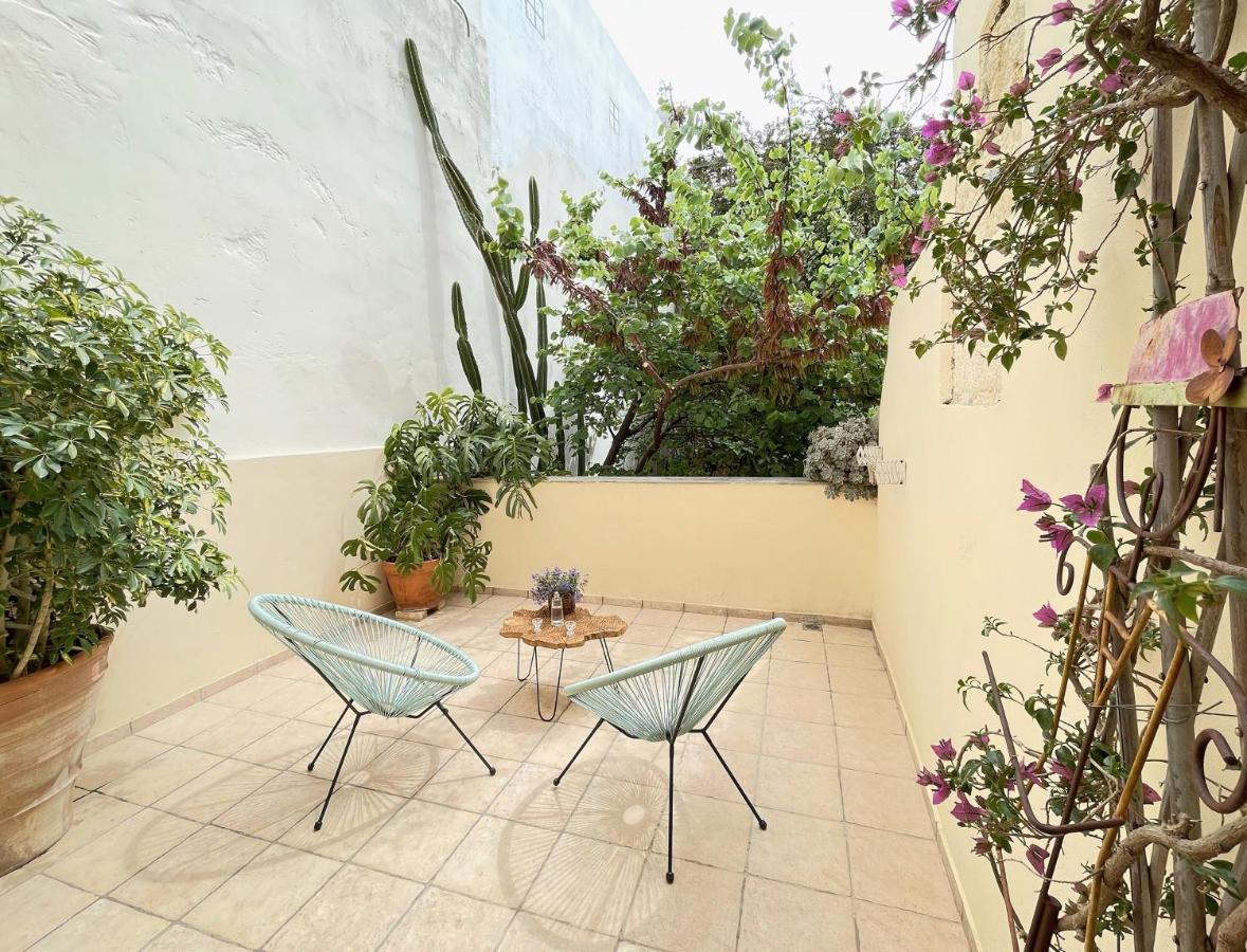 Four Seasons Of Bliss At Sohora Hotel Rétino Exterior foto